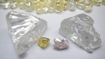 Lucapa-Diamond-Lulo-diamonds-from-the-latest-sale-parcel-including-Type-IIa-gems