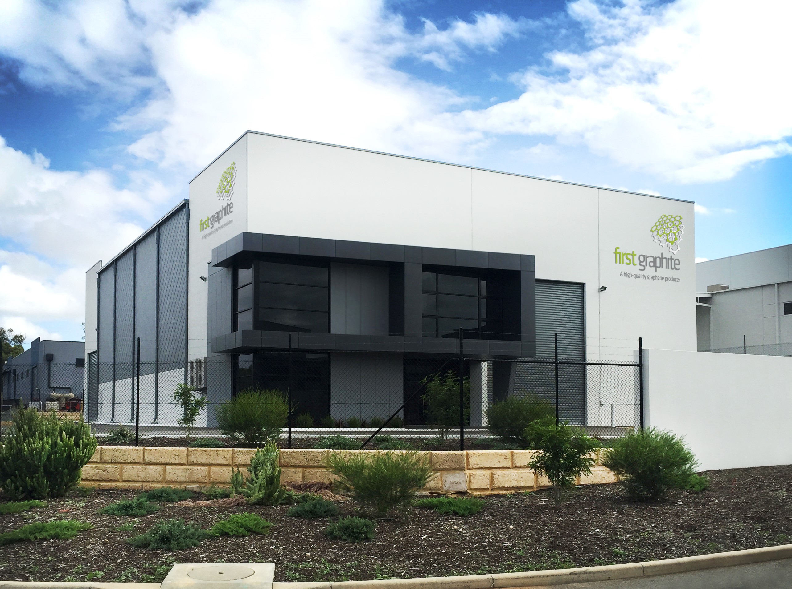 First Graphite Approval has now been received to construct a Commercial Graphene Facility at FGRs premises in the Australian Marine Complex Henderson