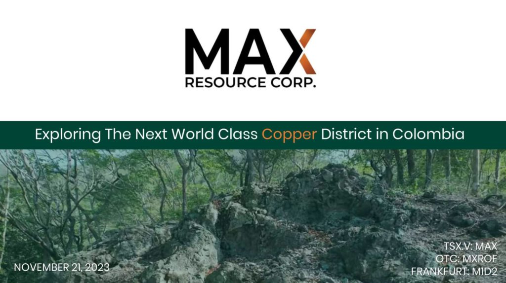 Waldlandschaft mit Felsformationen und dichtem Bewuchs, Logo von Max Resource Corp., Ankündigung zur Kupferexploration in Kolumbien.