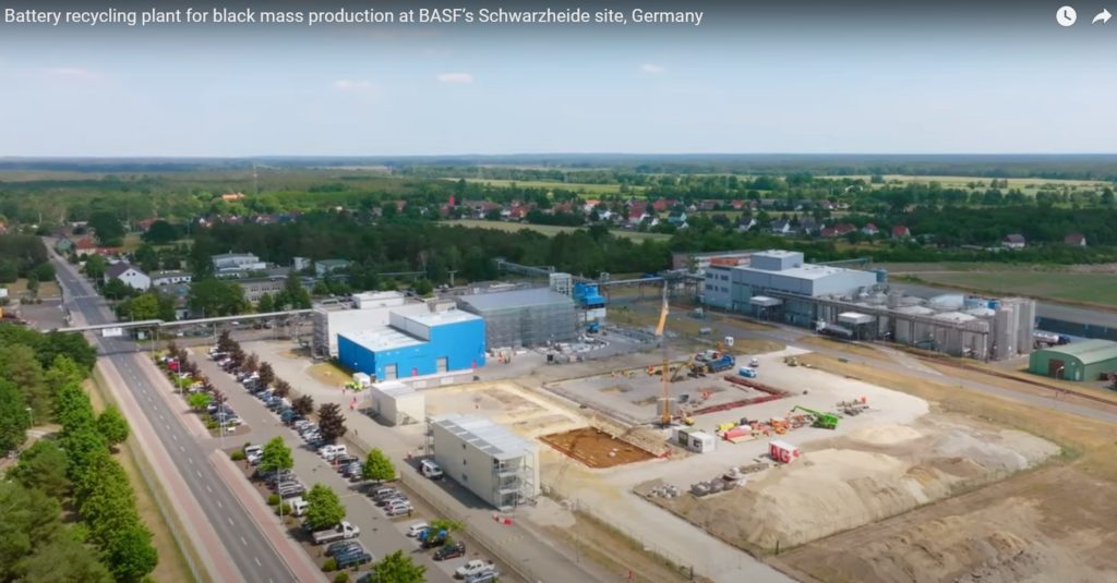 Batterierecyclinganlage für die Produktion schwarzer Masse am BASF-Standort Schwarzheide, Luftansicht