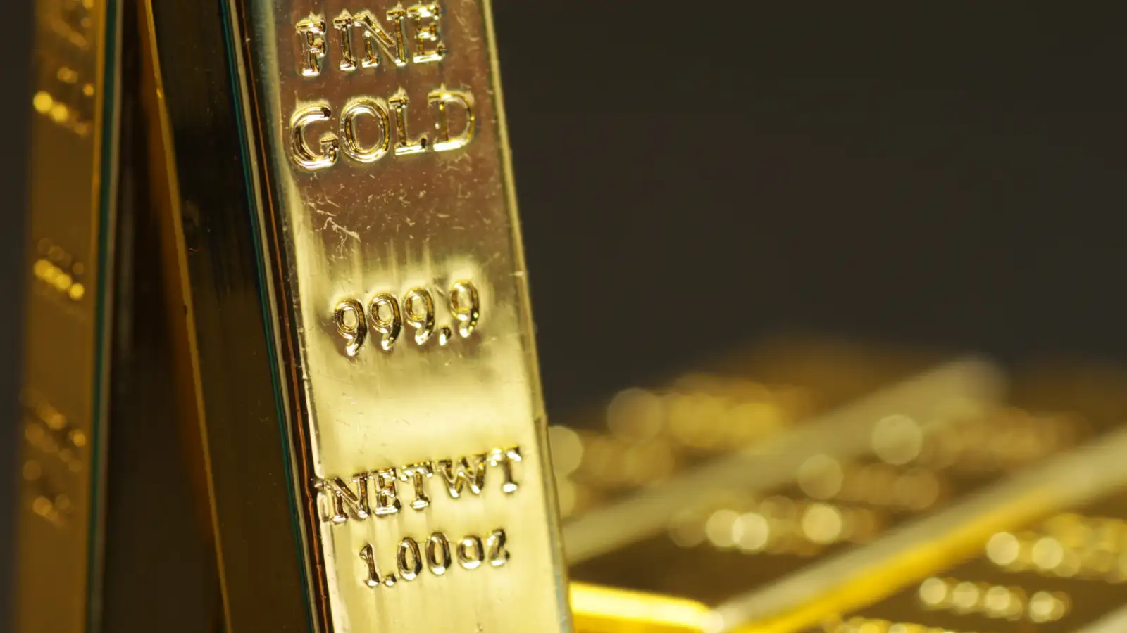 Goldbarren und Goldmünzen von GOLDINVEST - Goldpreis, Gold News und Gold AKtien